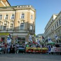 U Sarajevu održana protestna šetnja: ‘Sloboda za Madleen i Palestinu’