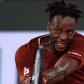 Gael Monfis zbog povrede završio sezonu