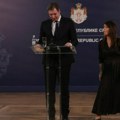 Vučićeva savetnica Suzana Vasiljević na proslavi advokatske kancelarije koja zastupa „Telekom“ i „United grupu“ u Srbiji…