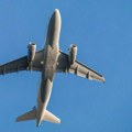 Napukao prozor aviona na letu od Osla do Dubrovnika, hitno preusmeren u Beč