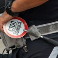 MUP od danas kontroliše korišćenje mobilnih telefona u vožnji i pri prelasku kolovoza