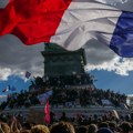 U Francuskoj na ulicama 71.500 demonstranata, 504 osobe privedene tokom protesta srednjoškolaca