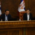 Sednica Skupštine Srbije nastavlja se u sredu, Brnabić rekla da neće podržati Gašićevu smenu