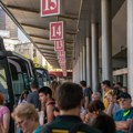 Hitna pomoć: Kod glavne autobuske stanice u Beogradu dva muškarca ubodena nožem