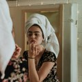 Pravilna rutina nege kože: Šta je sve potrebno za blistavo lice i kada je pravo vreme za retinol