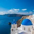 Santorini spremno dočekuje turističku sezonu, interesovanje turista ne jenjava