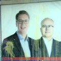 Prostorije SNS u Novom Sadu gađane jajima, čuva ih Žandarmerija