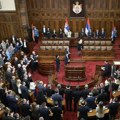 Nastavljena sednica Skupštine Srbije: Poslanici nastavili raspravu o amandmanima na medijske zakone