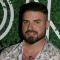 Мц Стојан се жени? Репер показао нову љубав, а због овога сви мисле да стаје на луди камен (Фото)