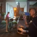 Novosađani u protesnoj šetnji stigli do zgrade jednog od "batinaša" studenata: Policija odblokirla Kulturni centar Beograda…