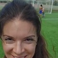 Sa sinovima na fudbalu: Sanja Kužet se snimala nasred terena, pa dobila neprimeren komentar - evo kako je odgovorila u svom…