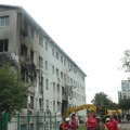 Reporter Danasa na licu mesta: Rusi bombardovali Harkov – tela dve žene ugljenisana, zgrada uništena, izgoreli automobili…