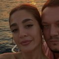 Pevačica progovorila o svadbi anđele i gastoza Đuričićeva ima pesmu za prvi ples!