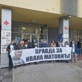 Протест родитеља и бојкот дела опозиције јутрос у Краљеву