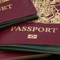 Srbija uvodi nove pasoše: Burgundi korice, mali grb i niz naprednih bezbednosnih elemenata