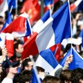 Pariz: Veliki broj ljudi odaje počast ubijenoj devojčici uprkos zabrani