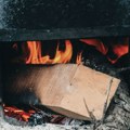 Više od 400 porodica u Inđiji dobilo vaučere od 12.000 dinara! Jednokratna pomoć stigla za nabavku energenata