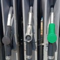 Dizel i benzin u Srbiji pojeftinili tri dinara
