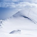 Pronađena tela pet skijaša u švajcarskim Alpima, traga se za još jednom osobom