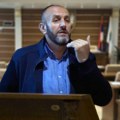 LAKRDIJA OD VLASTI – Pogledajte kako Nikšić ismijava svog direktora na nelegalnoj Skupštini