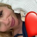 Porodila se voditeljka: Oglasila se iz porodilišta, objavila selfi sa sinom kojem je dala "mnogo jako" ime