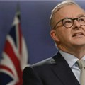 Albaneze proglasio pobedu kao prvi australijski premijer koji je osvojio drugi uzastopni mandat u poslednjih 21 godinu