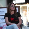 Aktivistkinja Marija Vasić koja štrajkuje glađu i žeđu prevezena u bolnicu u Beogradu