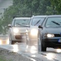 AMSS: Potreban oprez pri vožnji zbog najavljenih padavina
