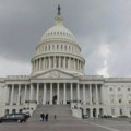Demokratski lideri u Kongresu SAD traže glasanje o Trampovim ratnim ovlašćenjima