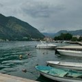 Трагедија у Котору: утопило се дете (3). Полиција обавила увиђај.