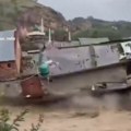 Katastrofalne poplave na severu Indije! Izlila se jedna od najvećih reka u Aziji, poginulo najmanje 50 ljudi, u toku akcije…