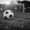 Preminuo fudbaler u 26. godini: Srušio se na terenu, lekari pokušali reanimaciju