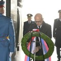 Ministar Vučević položio venac na Spomenik Neznanom junaku povodom Dana primirja (foto)