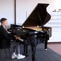 Pirotski pijanista Nikola Pešić karijeru gradi u Švajcarskoj