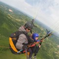 Titelski breg iz ptičje perspektive: Šta je sve potrebno da bi se poletelo paraglajderom?