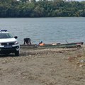 Prve fotografije i snimci sa Dunava gde se prevrnuo čamac: Četiri osobe spasene u Srbiji, pet u Hrvatskoj