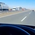 Kolaps na prilazima Beogradu, saobraćaj se jedva kreće (snimak)