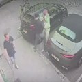 Napravio sačekušu, pa ga izbo u stomak zbog sata u Novom Sadu: Razbojnik ostaje iza rešetaka (video)