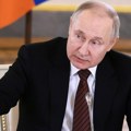(VIDEO) Šta je poručio lažni Putin u svom obraćanju?