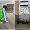 Хапшење у Београду Заплењено преко 200.000 евра, оружје и експлозивни материјал