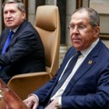 Lavrov: Moskva je otvorena za razgovore sa SAD i Kinom o nuklearnom oružju