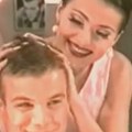 Ni Ceca ga nije prepoznala: Evo kako danas izgleda drvoseča iz njenog spota, susret sa njim pevačica i danas pamti: "Prišao mi…