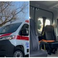 (Foto) Novo sanitetsko čudo u Somboru: Pacijenti iz 15 sela dobijaju bezbedan prevoz na dijalizu! Pogledajte kako "pežo"…