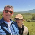 Nataša Ninković uživa u zagrljaju muža: Pobegli od beogradske vreve, od prirode i pogleda zastaje dah (foto)