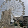 „Naprednjački ringišpil” za „virenje” u stanove ili svetska turistička atrakcija: Reagovanje Kragujevčana na panoramski točak…