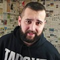 Uhapšen jutjuber Amir Hadžić: Sumnjiči se za psihičko nasilje i proganjanje, određen mu jednomesečni pritvor