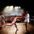Nišvil kao „festival festivala“: Teatar, iranski filmovi, književnici na kamionu