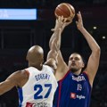 Srbija – Francuska POLUVREME: Ozbiljno se igra u Areni…