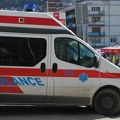 Muškarac pao sa zgrade u Užicu! U kritičnom stanju prevezen u bolnicu, lekari mu se bore za život