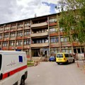 Prve složene ortopedske procedure urađene u KBC Kosovska Mitrovica: Ugrađene dve endoproteze kuka